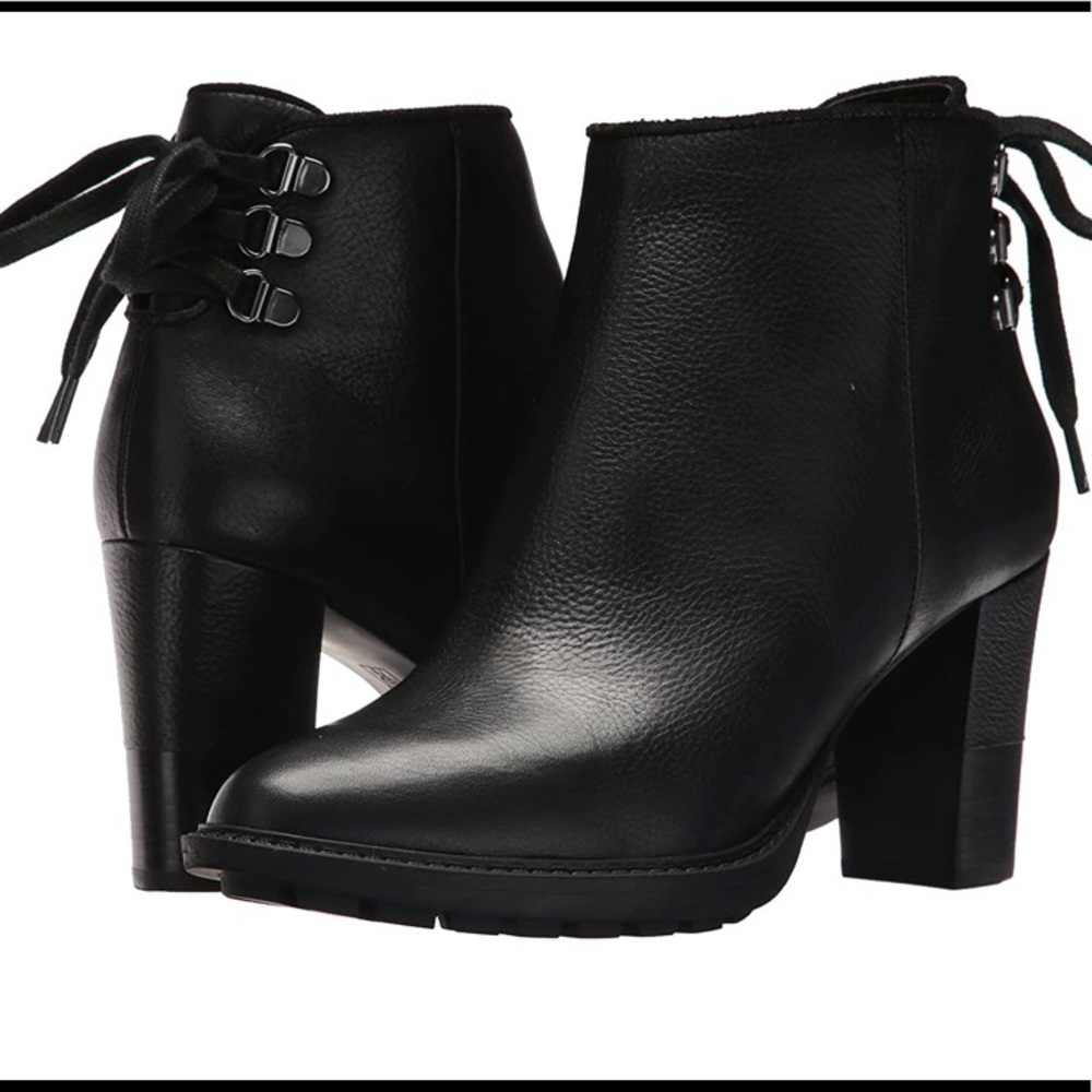 NIB AEROSOLES FACT FICTION ANKLE BOOT SIZE 7 1/2